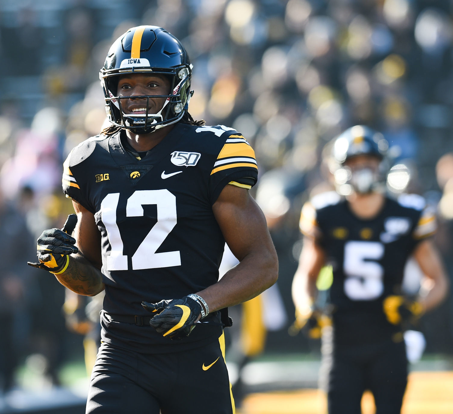 111619-qct-spt-iowa-minn-foot-012a.jpg
